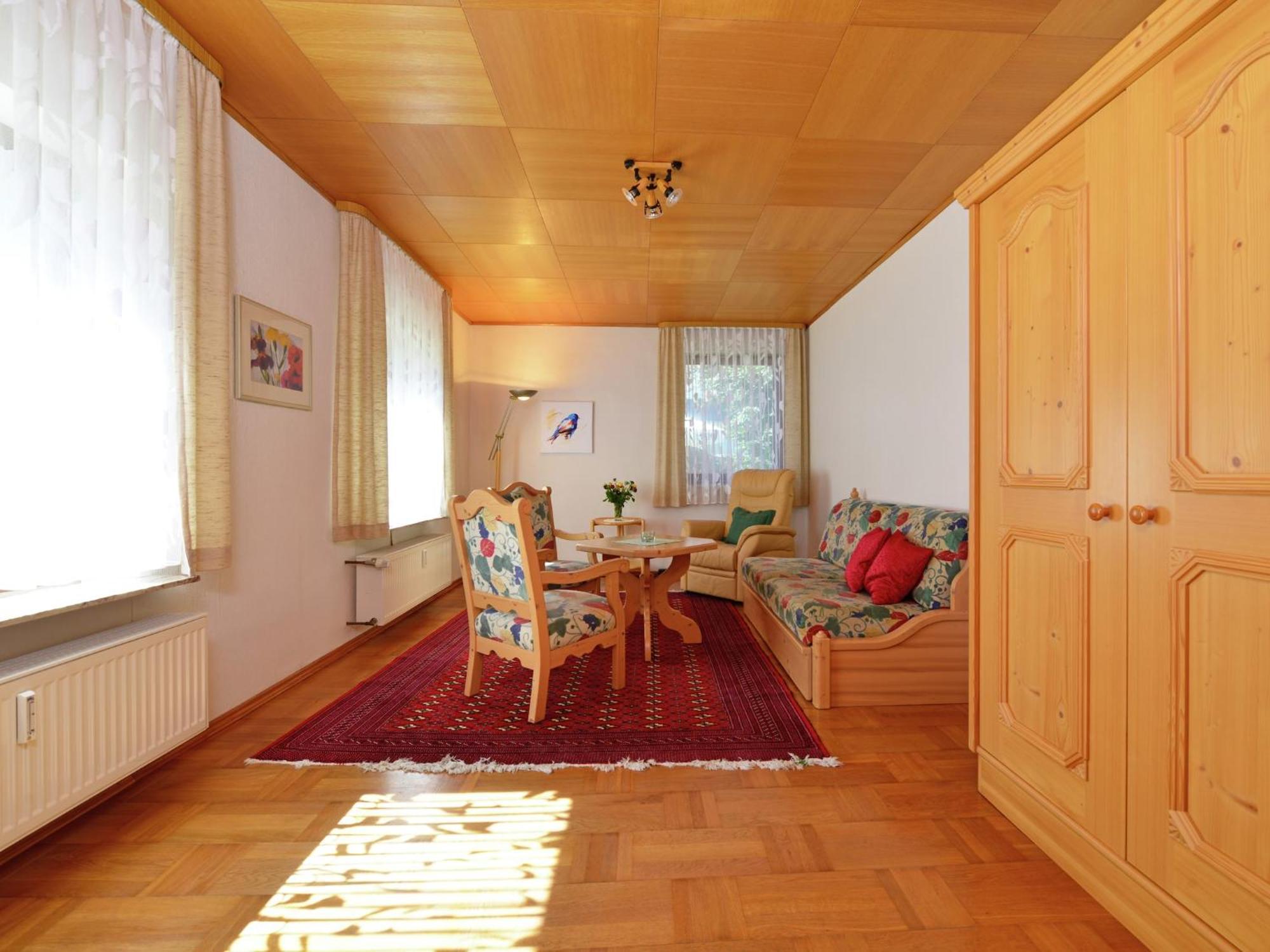 Quaint Apartment In Eimelrod Near Lake And Water Sports 빌링겐 외부 사진