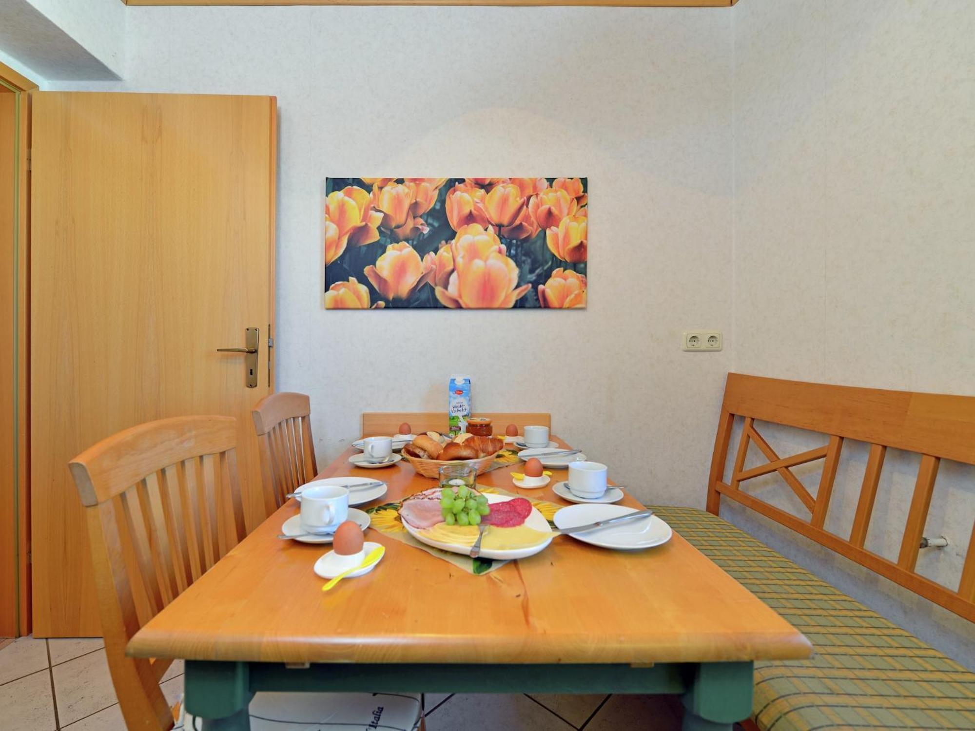 Quaint Apartment In Eimelrod Near Lake And Water Sports 빌링겐 외부 사진
