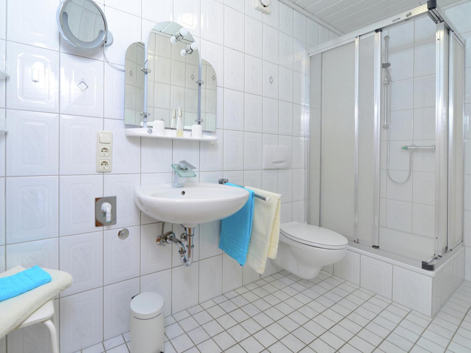 Quaint Apartment In Eimelrod Near Lake And Water Sports 빌링겐 외부 사진