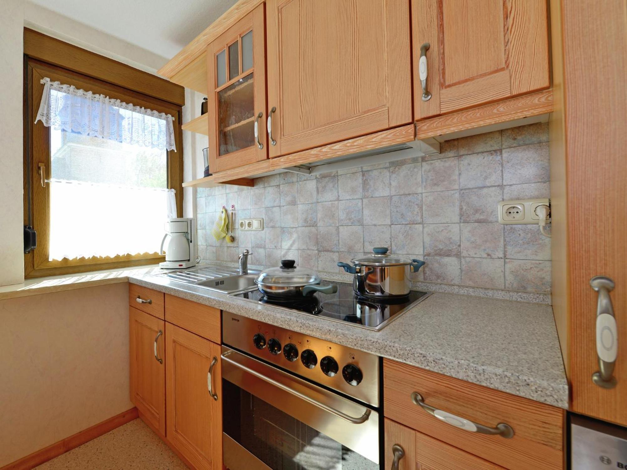 Quaint Apartment In Eimelrod Near Lake And Water Sports 빌링겐 외부 사진